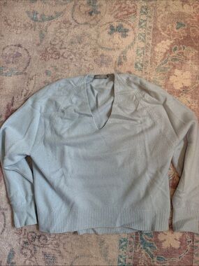 Light Blue V-Neck Cashmere Women's Sweater